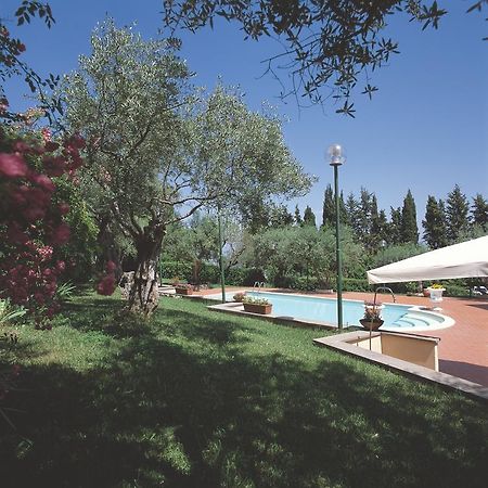 Hotel Villa Vecchia Monte Porzio Catone Exterior foto